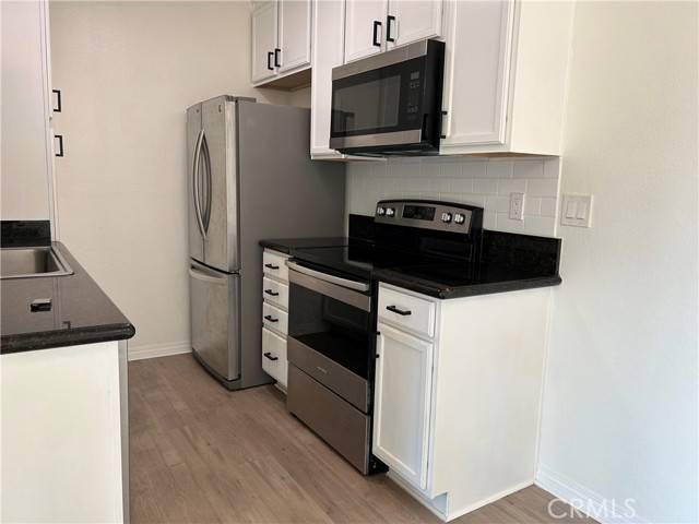 Torrance, CA 90502,23316 Marigold Avenue #R202