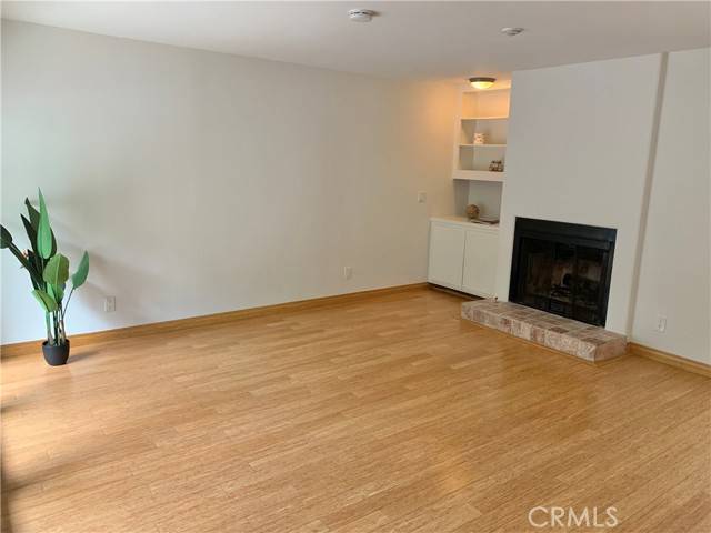 115 S Guadalupe Avenue #B, Redondo Beach, CA 90277