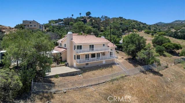 West Hills, CA 91304,8838 Chatlake Drive