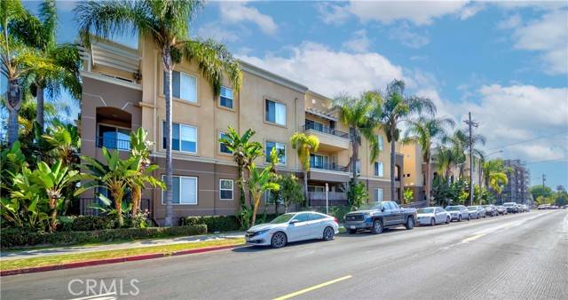 4568 W 1st Street #203, Los Angeles, CA 90004