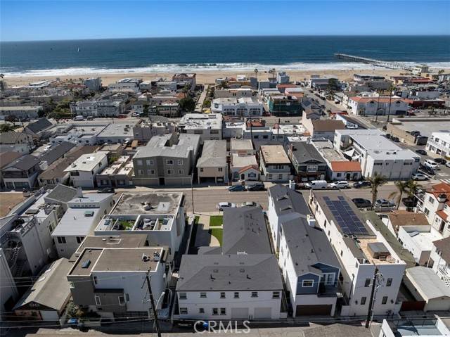 Hermosa Beach, CA 90254,908 Manhattan Avenue #B
