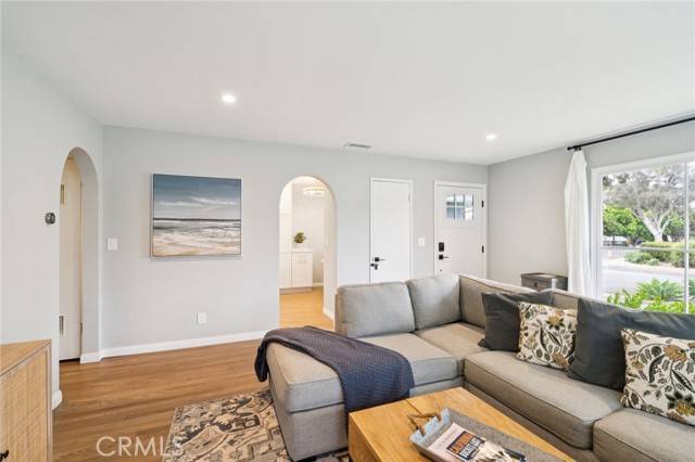 Santa Barbara, CA 93109,242 San Rafael Avenue
