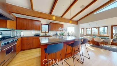 3205 Bayview Drive #4-3206, Manhattan Beach, CA 90266