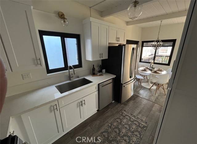 Manhattan Beach, CA 90266,440 29th Street