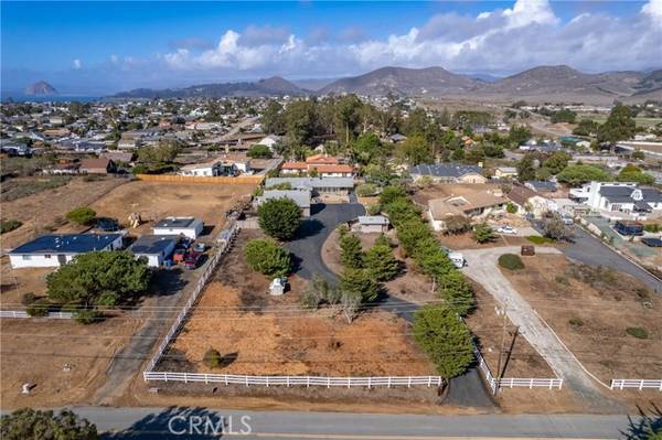 1350 Nipomo Avenue, Los Osos, CA 93402