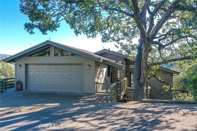 1320 Pineridge, Cambria, CA 93428