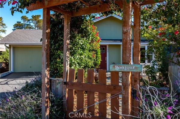 1856 Stuart Street, Cambria, CA 93428