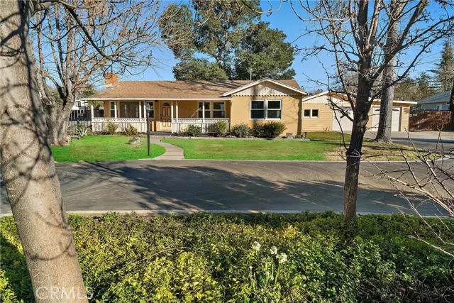 8930 Curbaril Avenue, Atascadero, CA 93422