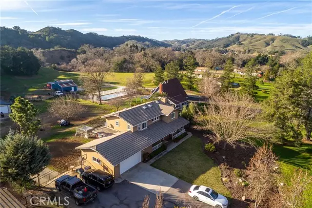 9805 Laurel Road, Atascadero, CA 93422