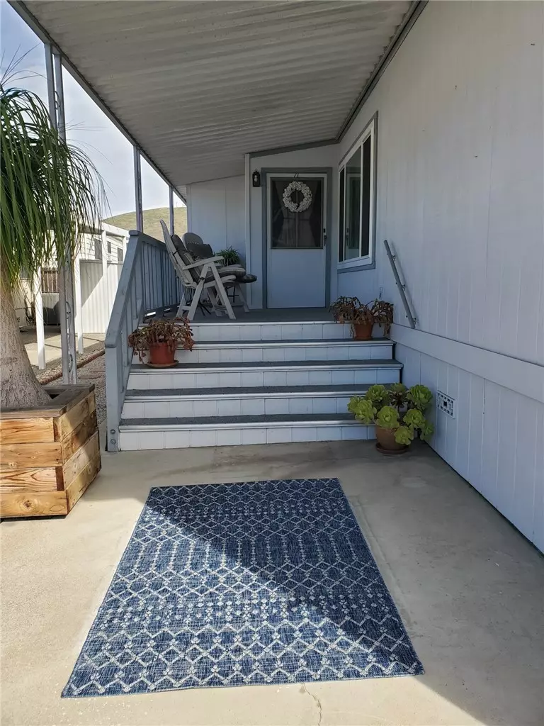 San Luis Obispo, CA 93401,3057 S Higuera #84