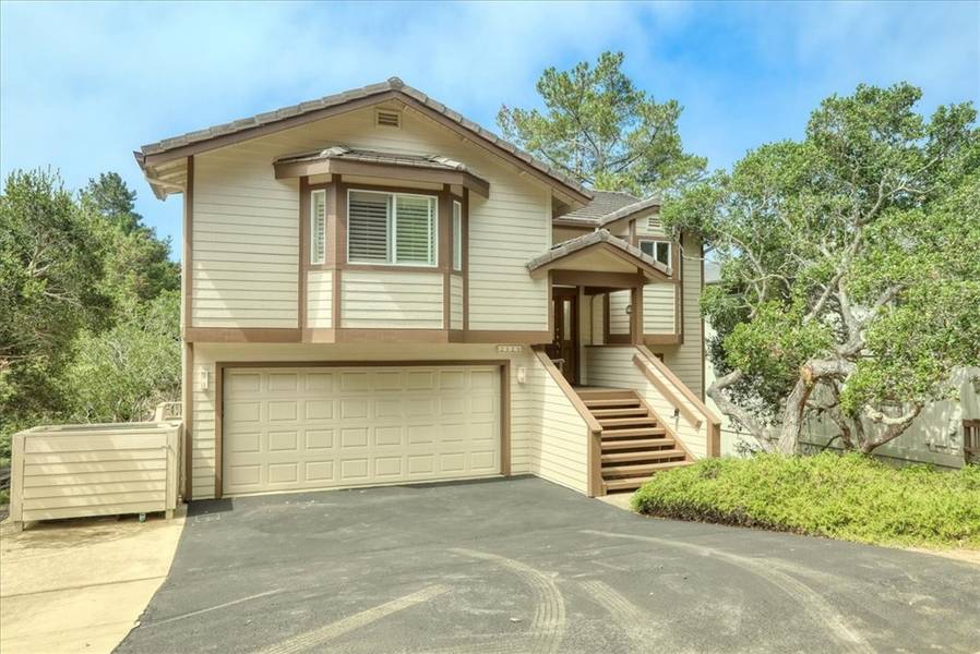 2125 Tully Place, Cambria, CA 93428