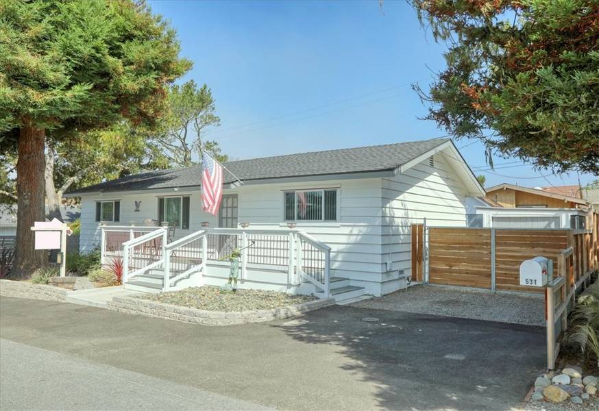 531 Leighton Street, Cambria, CA 93428