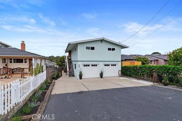 449 Monterey Avenue, Morro Bay, CA 93442