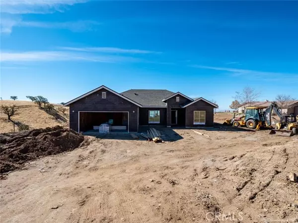 30810 Roan Court, Tehachapi, CA 93561