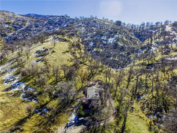 17480 Bold Venture Drive, Tehachapi, CA 93561