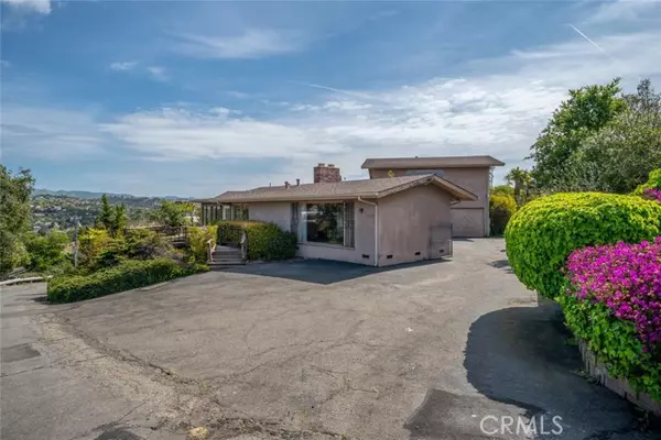 Arroyo Grande, CA 93420,1590 Hillcrest Drive