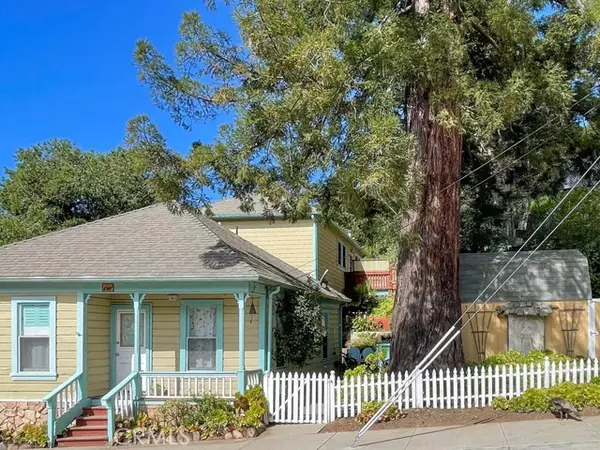 4305 Bridge Street, Cambria, CA 93428