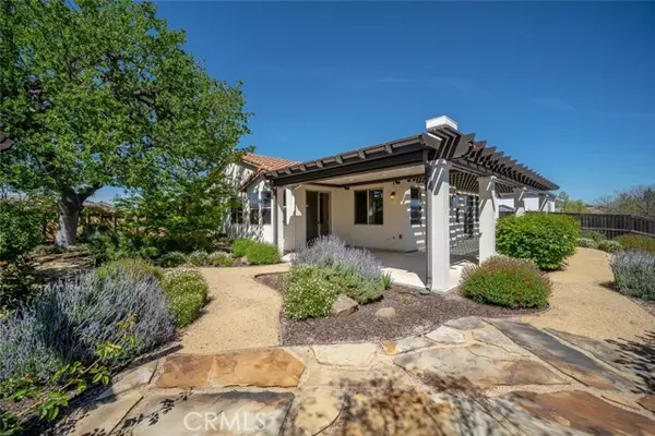 657 Red Cloud Road, Paso Robles, CA 93446