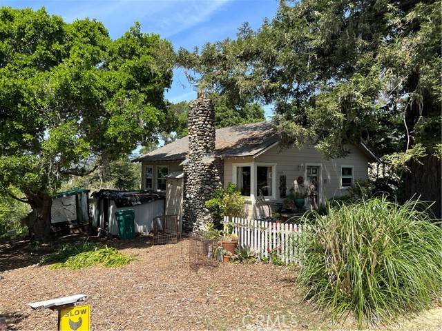 2425 Yorkshire Drive, Cambria, CA 93428