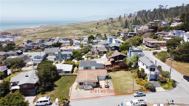 379 Castle Street, Cambria, CA 93428