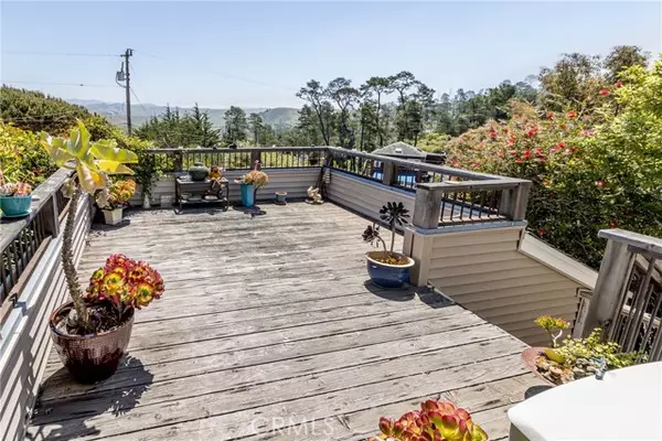 Cambria, CA 93428,1715 Hudson Avenue