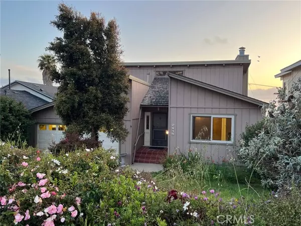 2415 Juniper Avenue, Morro Bay, CA 93442