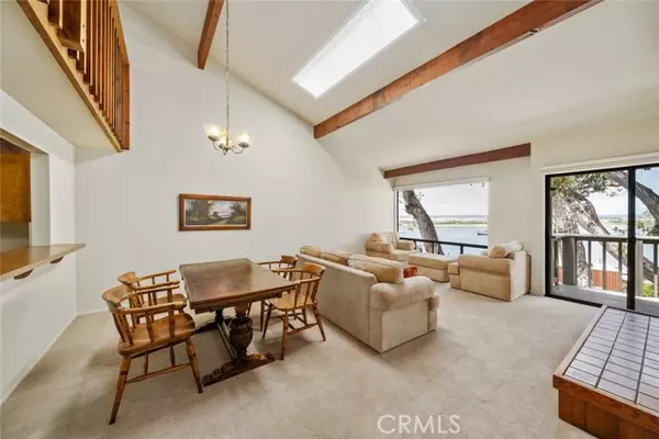 Morro Bay, CA 93442,209 Dunes Street #7