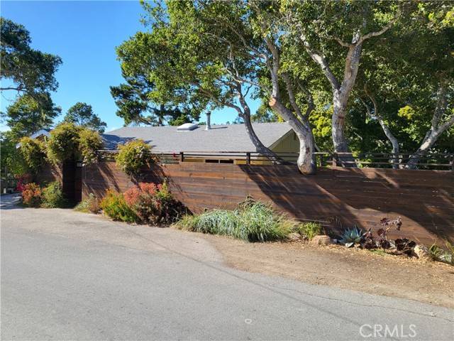 2728 Wilton Drive, Cambria, CA 93428