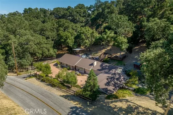 5420 Ardilla Avenue, Atascadero, CA 93422