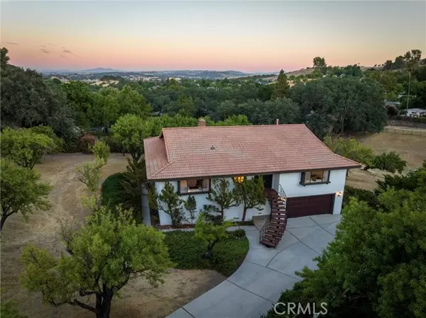 116 Hilltop Drive, Paso Robles, CA 93446