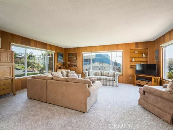 Morro Bay, CA 93442,235 Piney Way