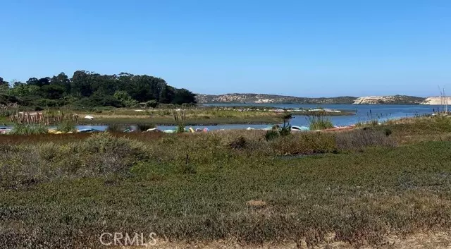 Los Osos, CA 93402,1725 Doris