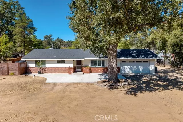 Atascadero, CA 93422,9550 Carmelita Avenue