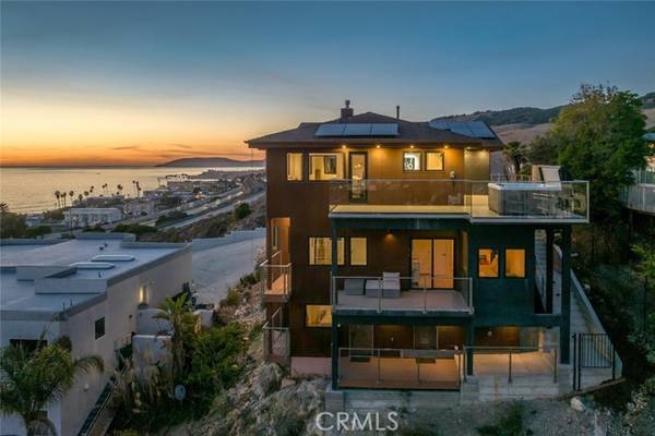 500 Baxter Lane, Pismo Beach, CA 93449