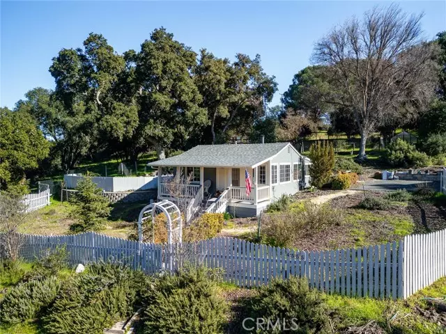 4555 San Anselmo Road, Atascadero, CA 93422