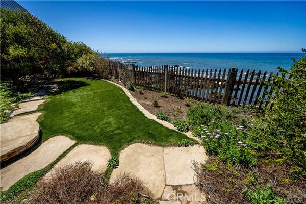 2757 Windsor Boulevard, Cambria, CA 93428