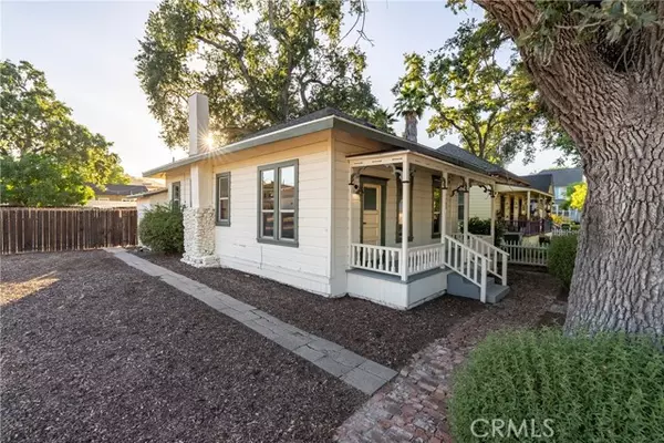 Paso Robles, CA 93446,1705 Oak Street