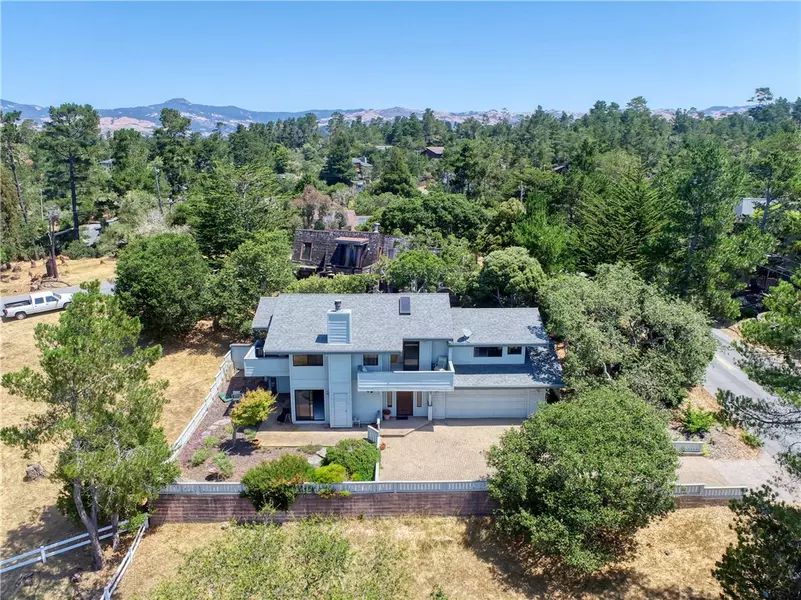 895 Ardath Drive, Cambria, CA 93428