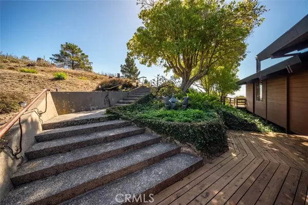 Cambria, CA 93428,900 Pineridge Drive