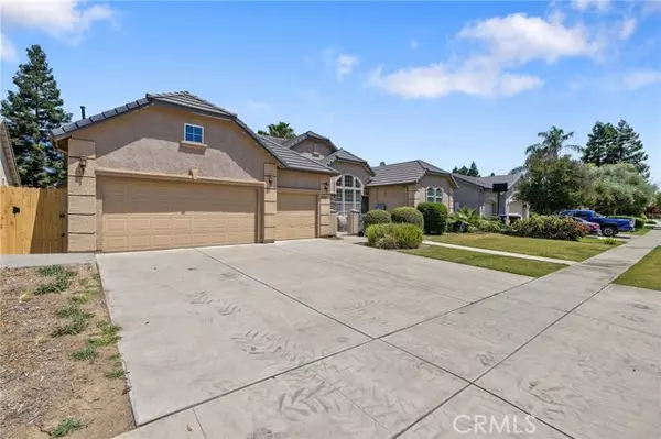 5746 W Buena Vista Avenue, Visalia, CA 93291