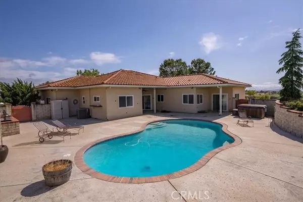 Paso Robles, CA 93446,6944 Union Road