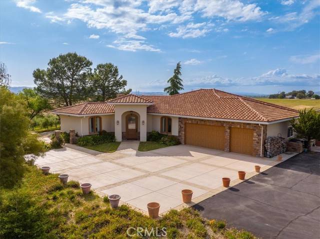 6944 Union Road, Paso Robles, CA 93446