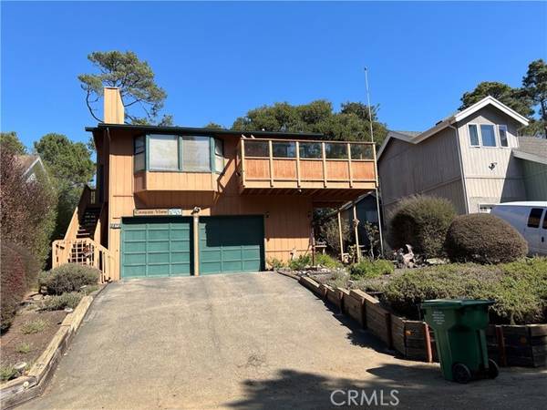 2570 Newport Avenue, Cambria, CA 93428