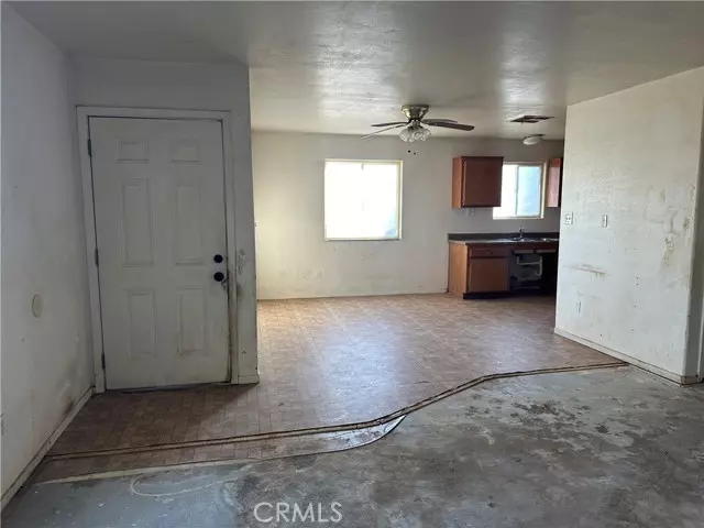 120 Arvin Avenue, Arvin, CA 93203