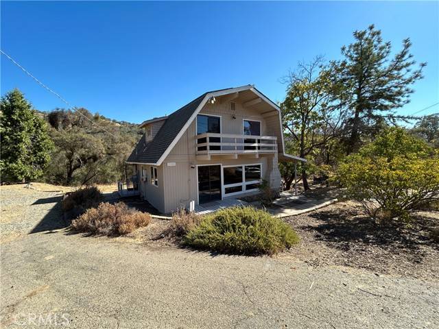 31083 Bear Paw Way, Coarsegold, CA 93614