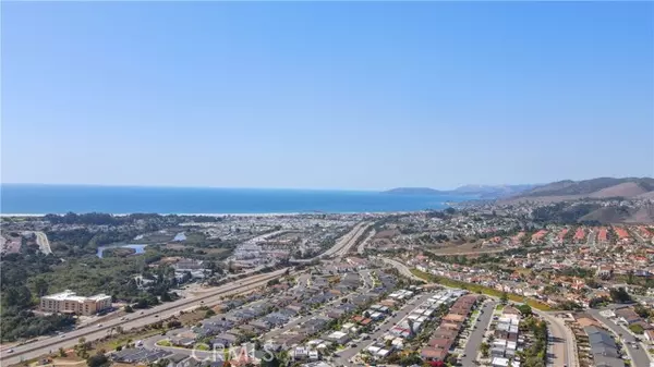 690 Vista Pacifica Circle,  Pismo Beach,  CA 93449