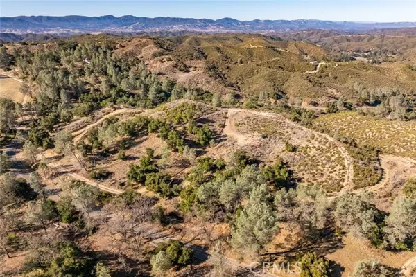 0 Parkhill Rd, Santa Margarita, CA 93453