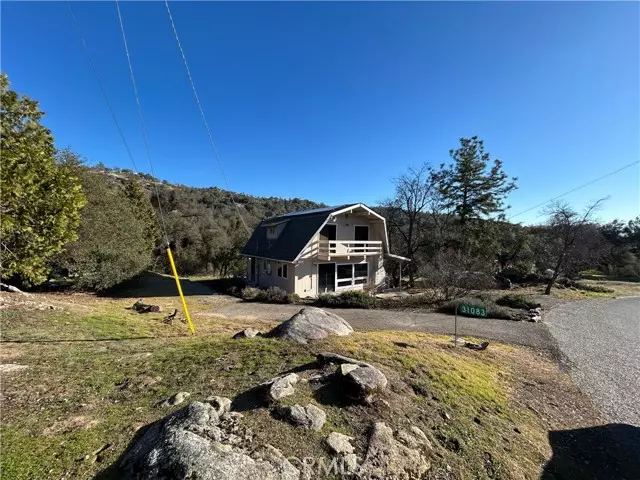 31083 Bear Paw Way, Coarsegold, CA 93614