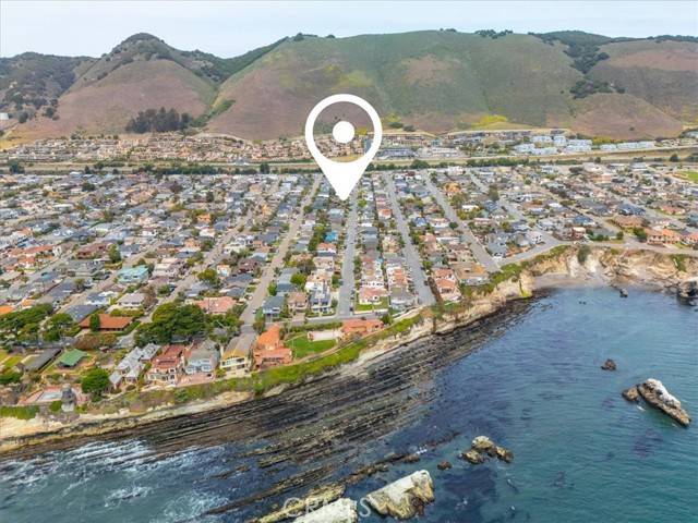214 Placentia Avenue, Pismo Beach, CA 93449