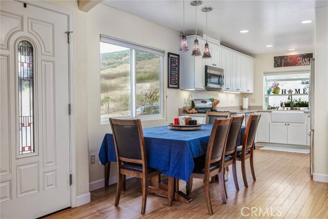 Morro Bay, CA 93442,448 Radcliff Street
